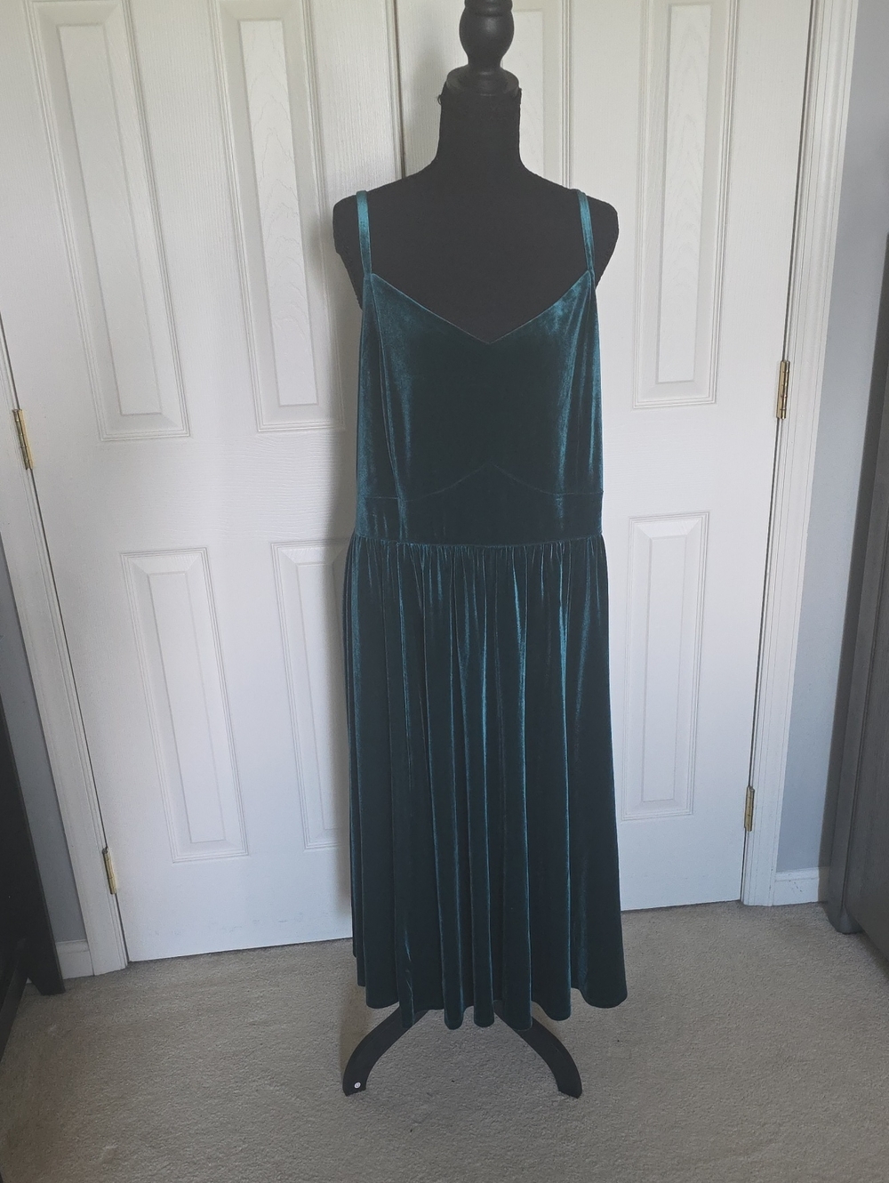 torrid Green Velvet Midi Slip Dress with Spaghetti Straps